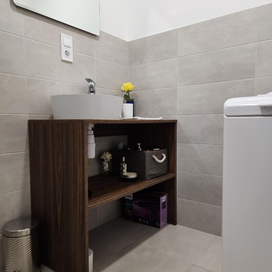 Charme Apartment Jelgava Ngoại thất bức ảnh