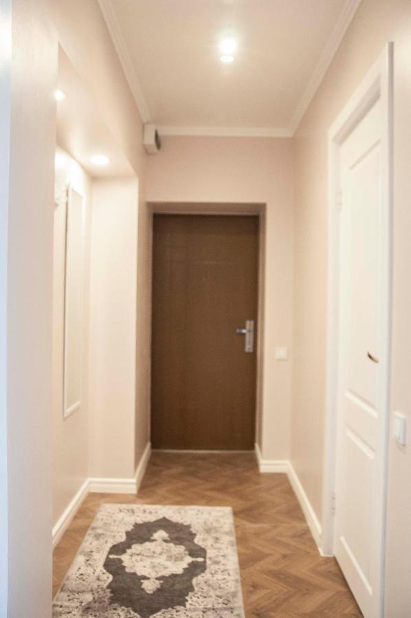 Charme Apartment Jelgava Ngoại thất bức ảnh