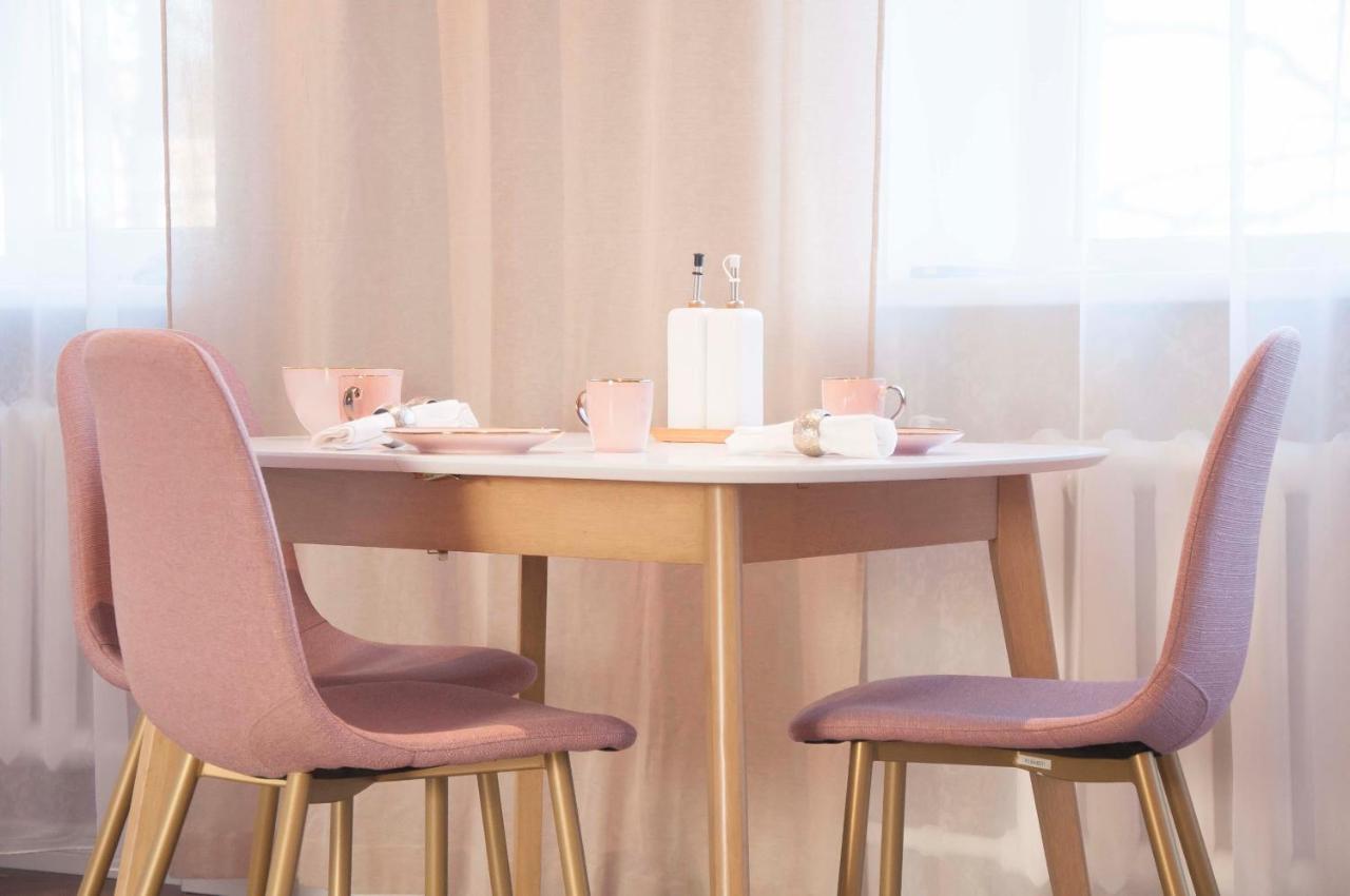 Charme Apartment Jelgava Ngoại thất bức ảnh